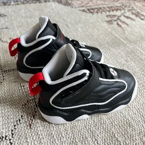 Toddler "Pro Strong" Jordans